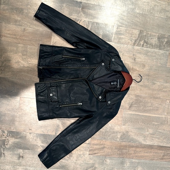 Treasure and Bond, Boys leather jacket. Size 8/10. Like new. - Picture 1 of 3